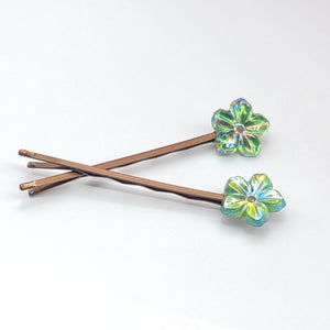 Apple Green flower [Bobby pin]